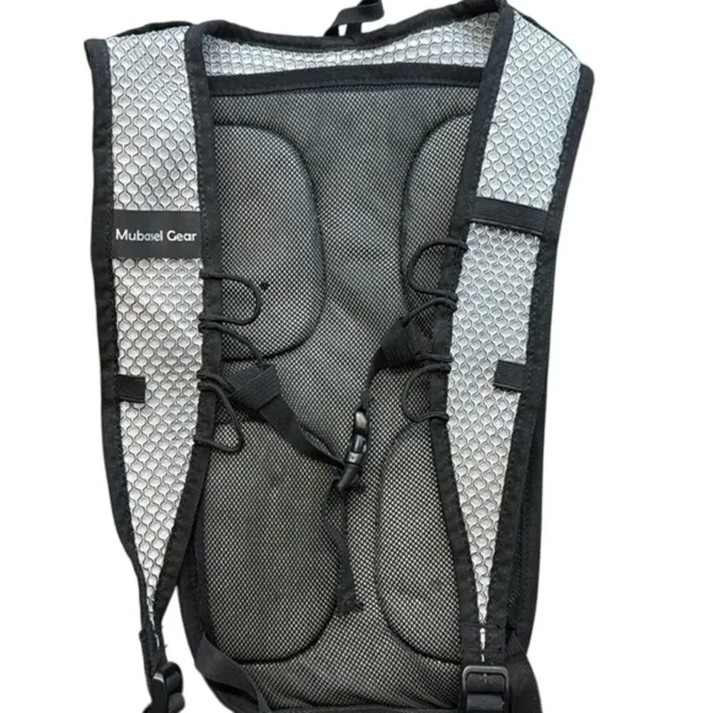 New Red & Black Mubasel Gear Hydration Backpack‎ w/ 2L BPA Free Bladder